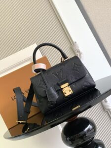 Luxury Louis Vuitton Designer Handbag – Elegant Leather Tote Bag for Women